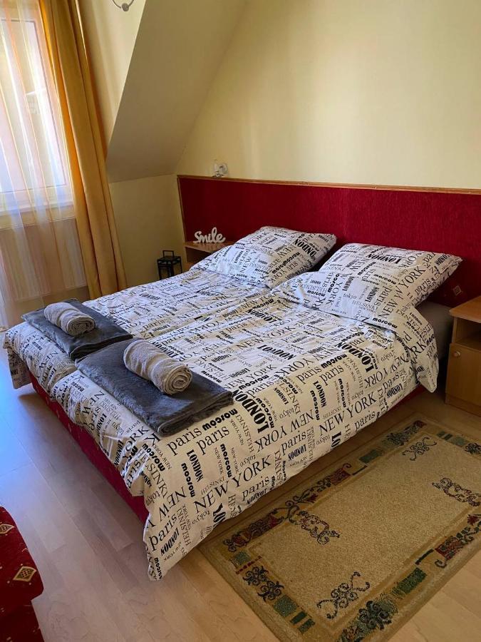 Buborek Apartman Hajduszoboszlo Exterior photo